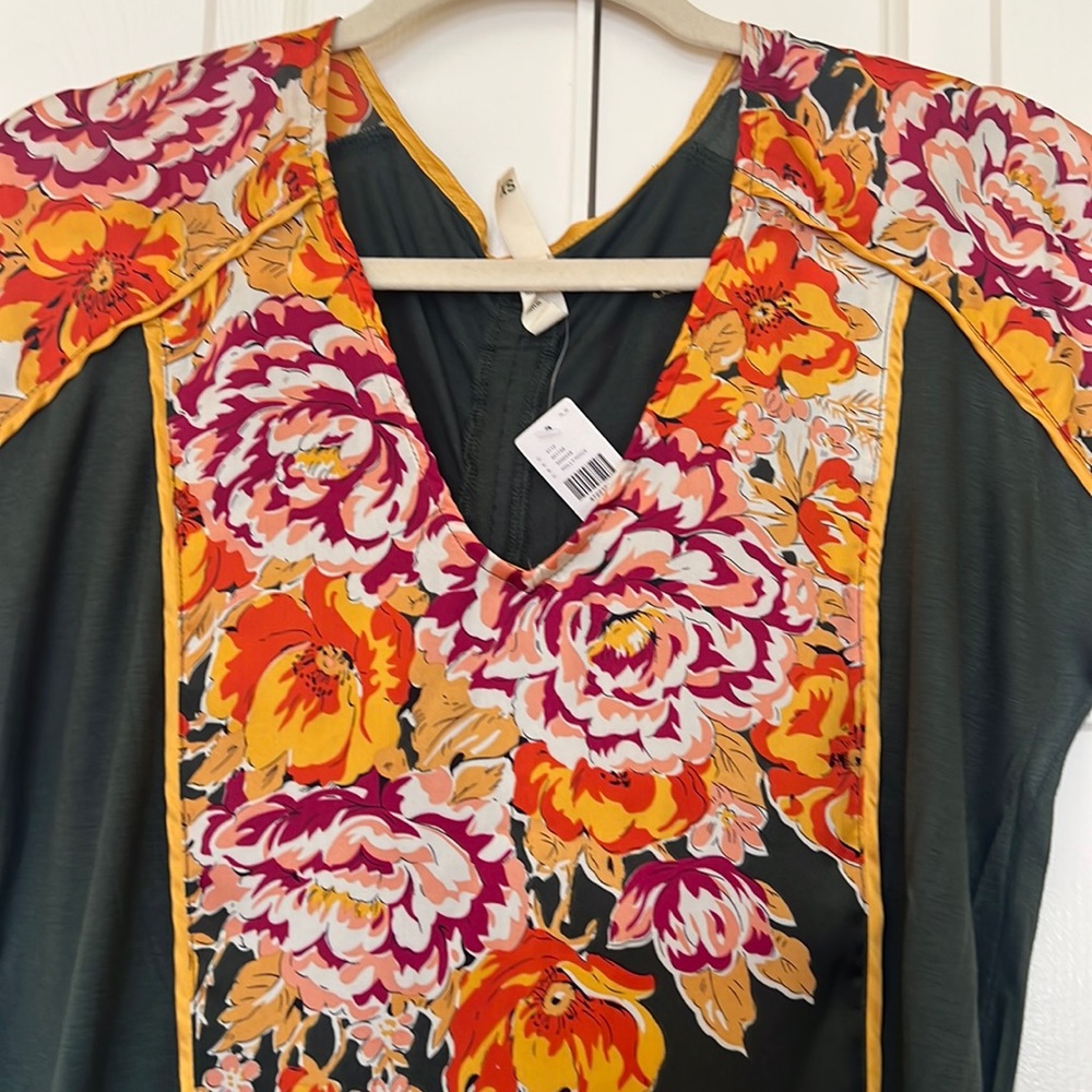 Anthropology green mustard silk print top